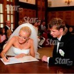 Ольга Бузова и Дмитрий Тарасов в ЗАГСе Ольга Бузова и Дмитрий Тарасов в ЗАГСе